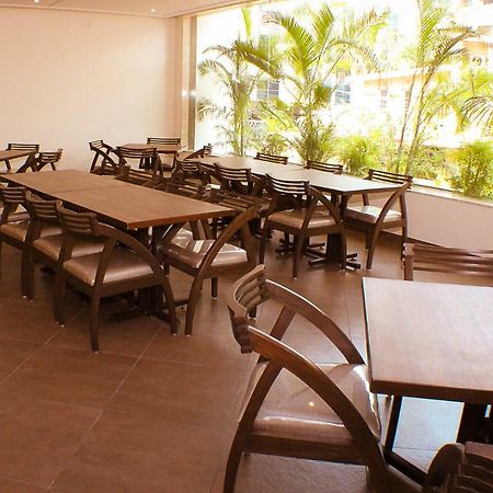 Hotel The Pioneer Visakhapatnam Esterno foto